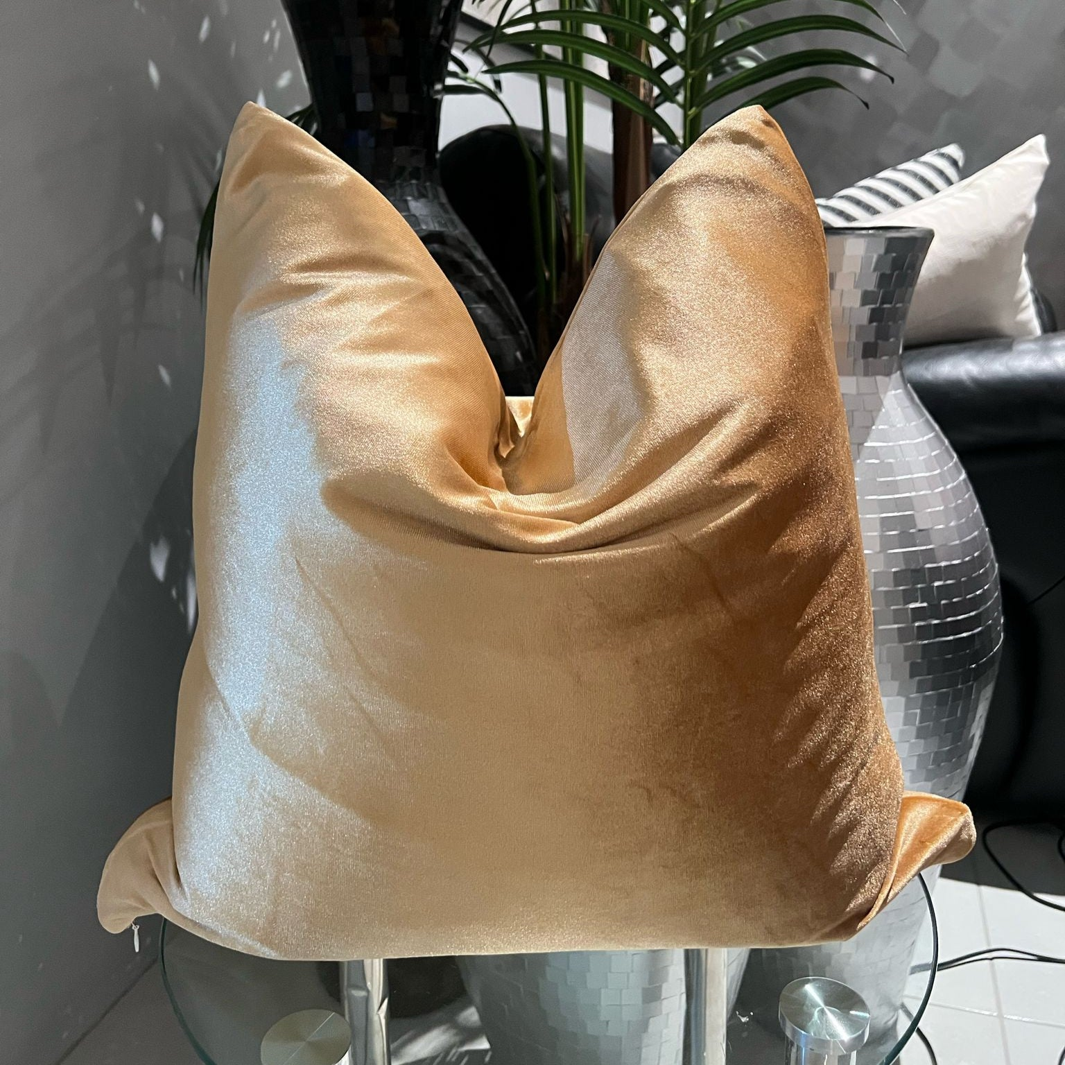 Cushions + Throws