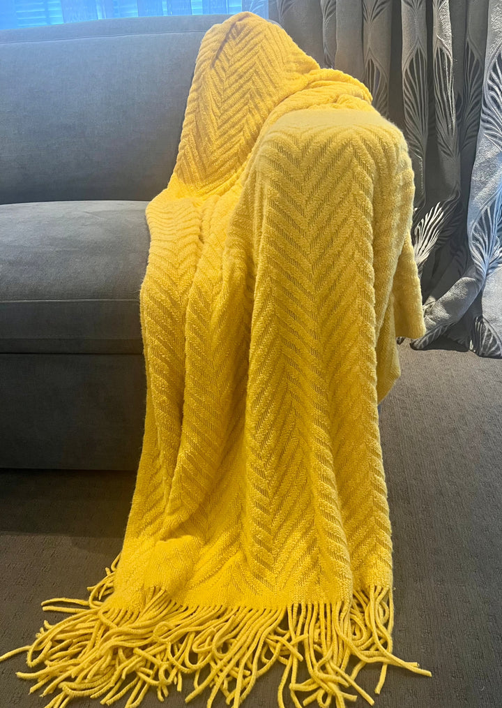 Knitted Throw Blanket 