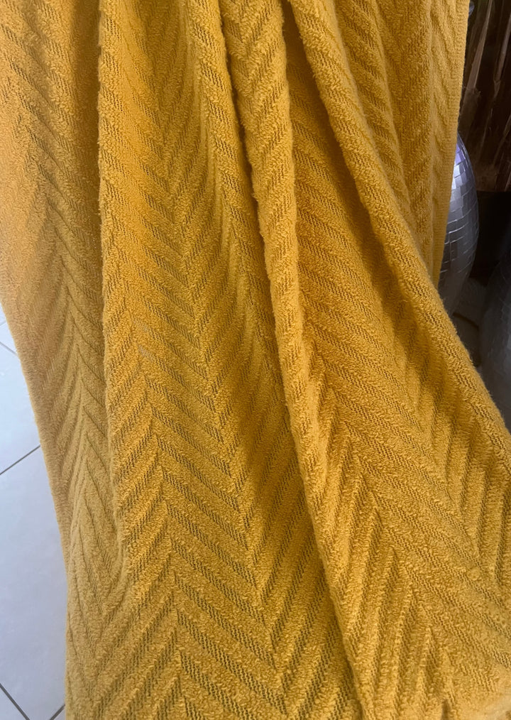 Knitted Throw Blanket 