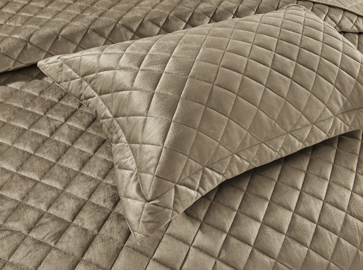 Diana Coffee Velvet Coverlet
